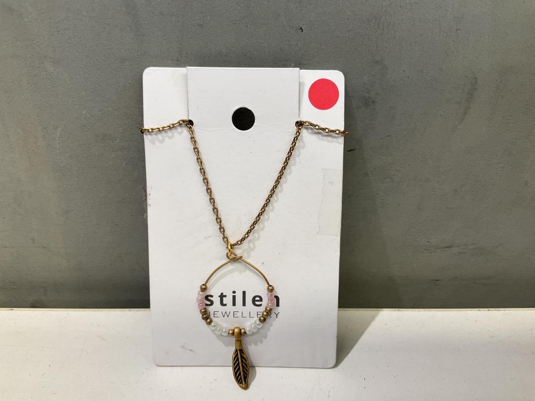 Photo '2' of Stilen Leaf Bead Necklace - RRP $39.90 Photo '2' of Stilen Leaf Bead Necklace - RRP $39.90