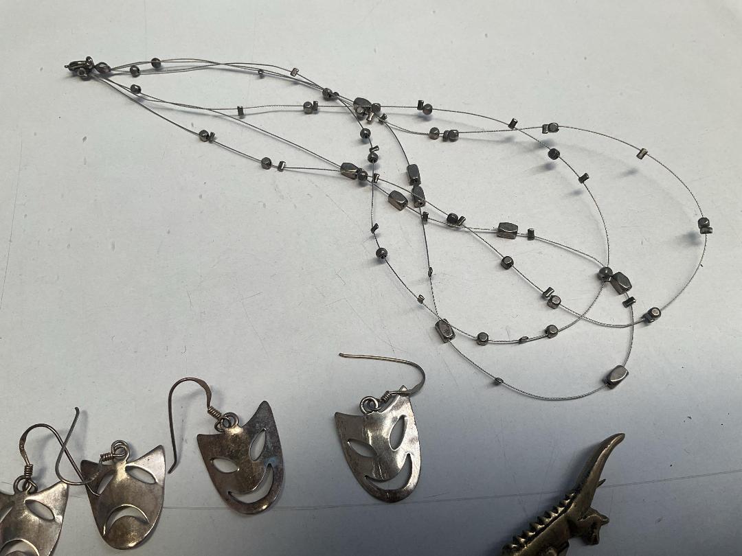 Photo '6' of Brooches , Rings , Earrings Etc  - Sun & Moon Handmade Nepal