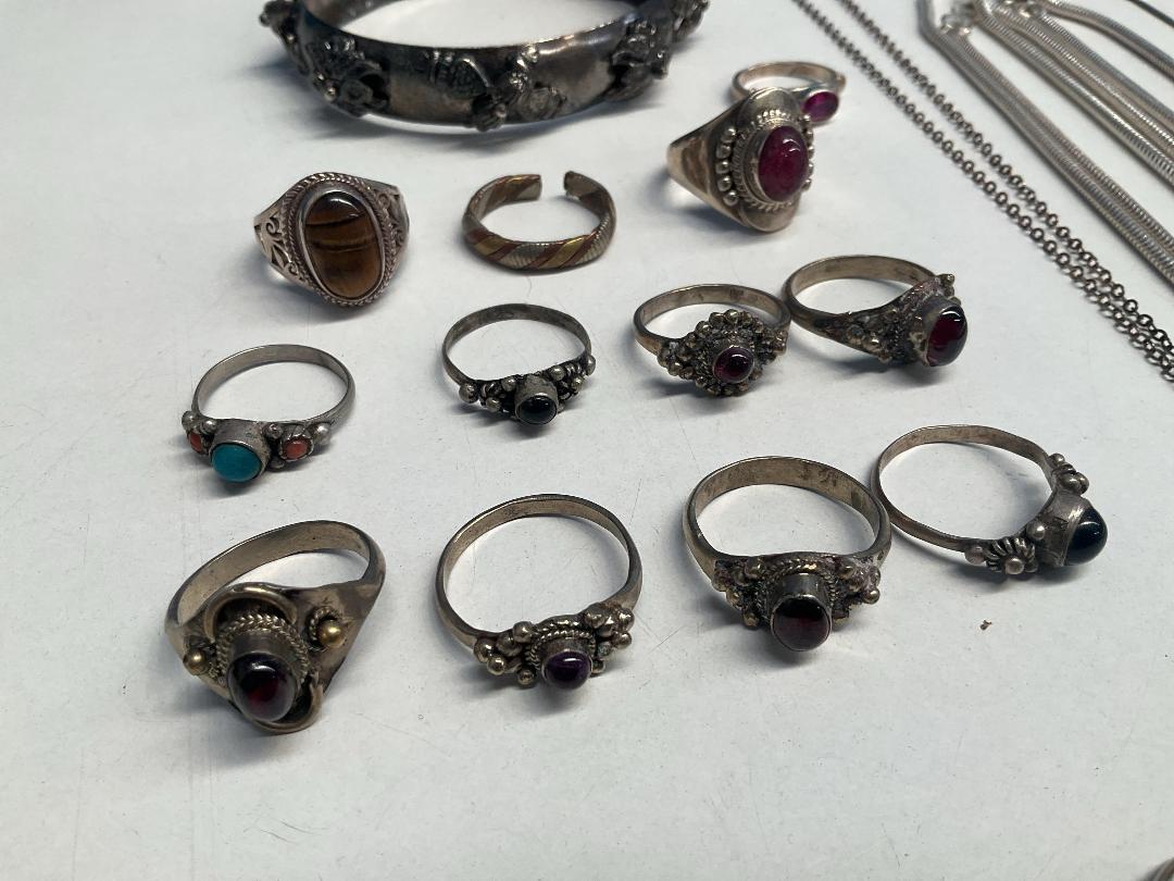Photo '3' of Silver & Other Rings , Necklaces , Earrings & Brooches