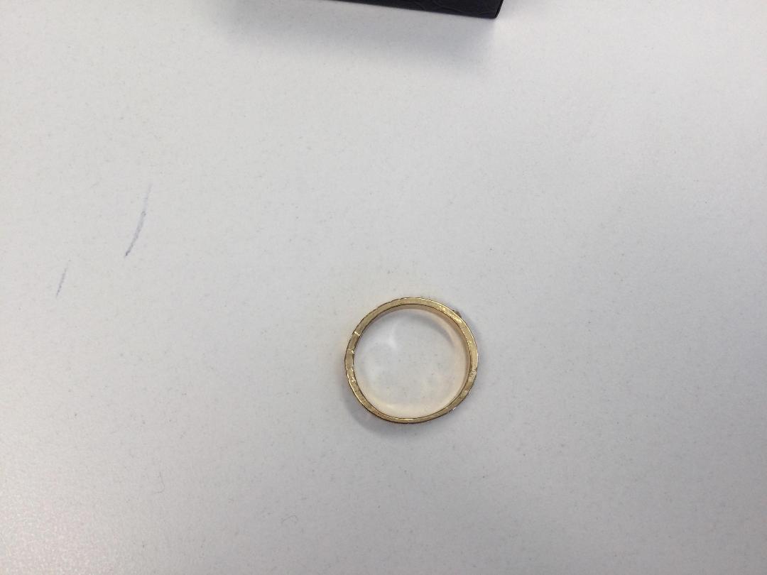 Photo '4' of Gold coloured ring with Clear Stone