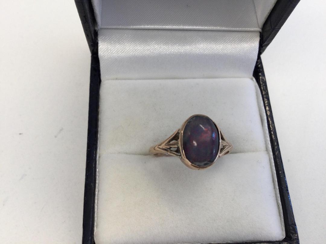 Photo '2' of Gold coloured Band with Coloured Stone