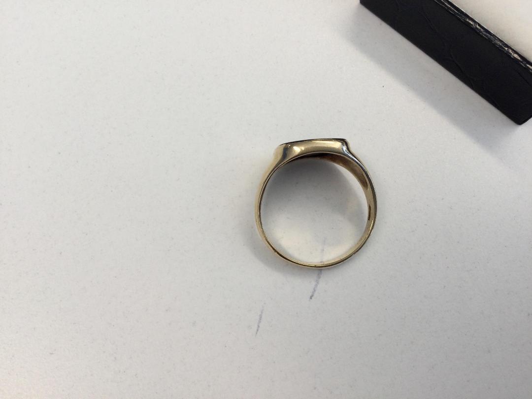 Photo '6' of Gold coloured Band with Black Coloured Stone
