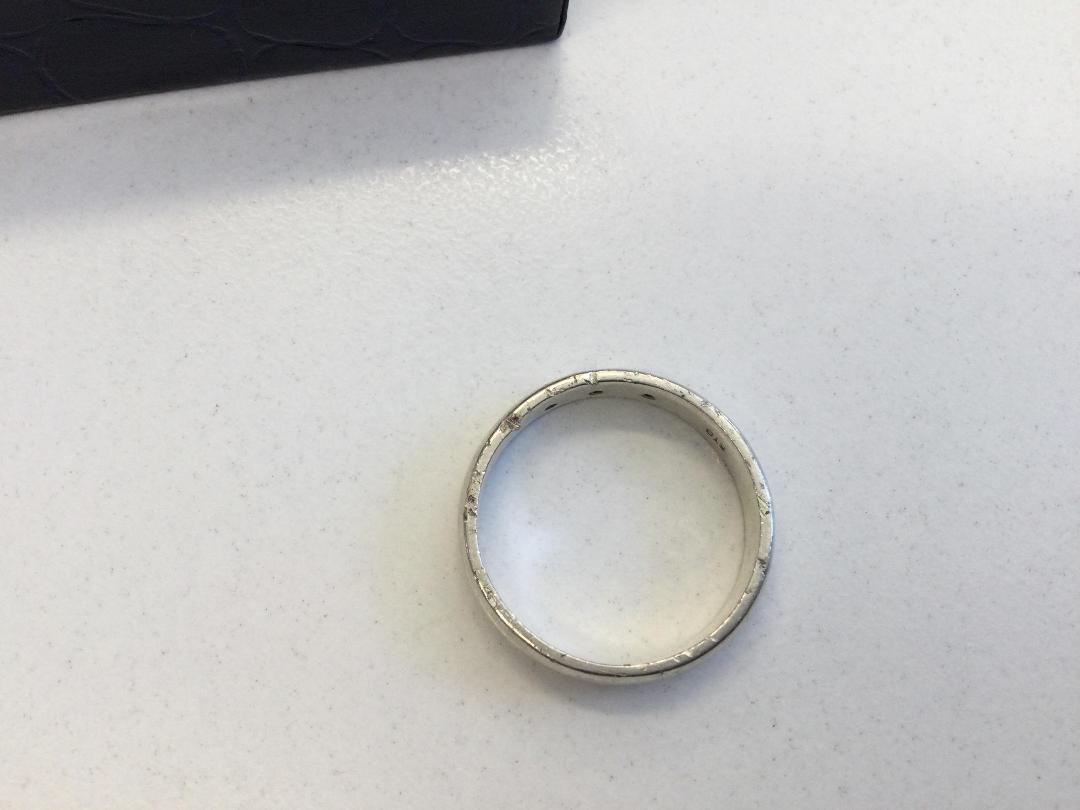 Photo '4' of Silver Ring with 3 red coloured stones