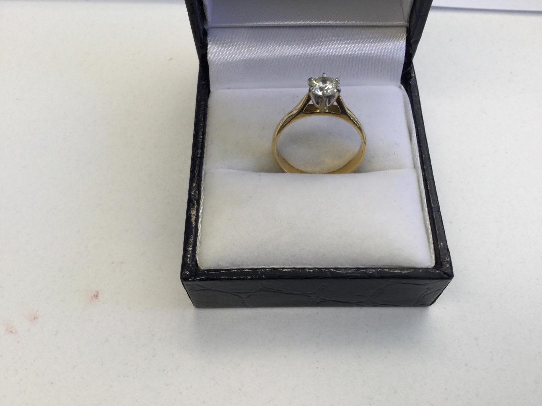 Photo '2' of Gold Coloured Ring with clear stone