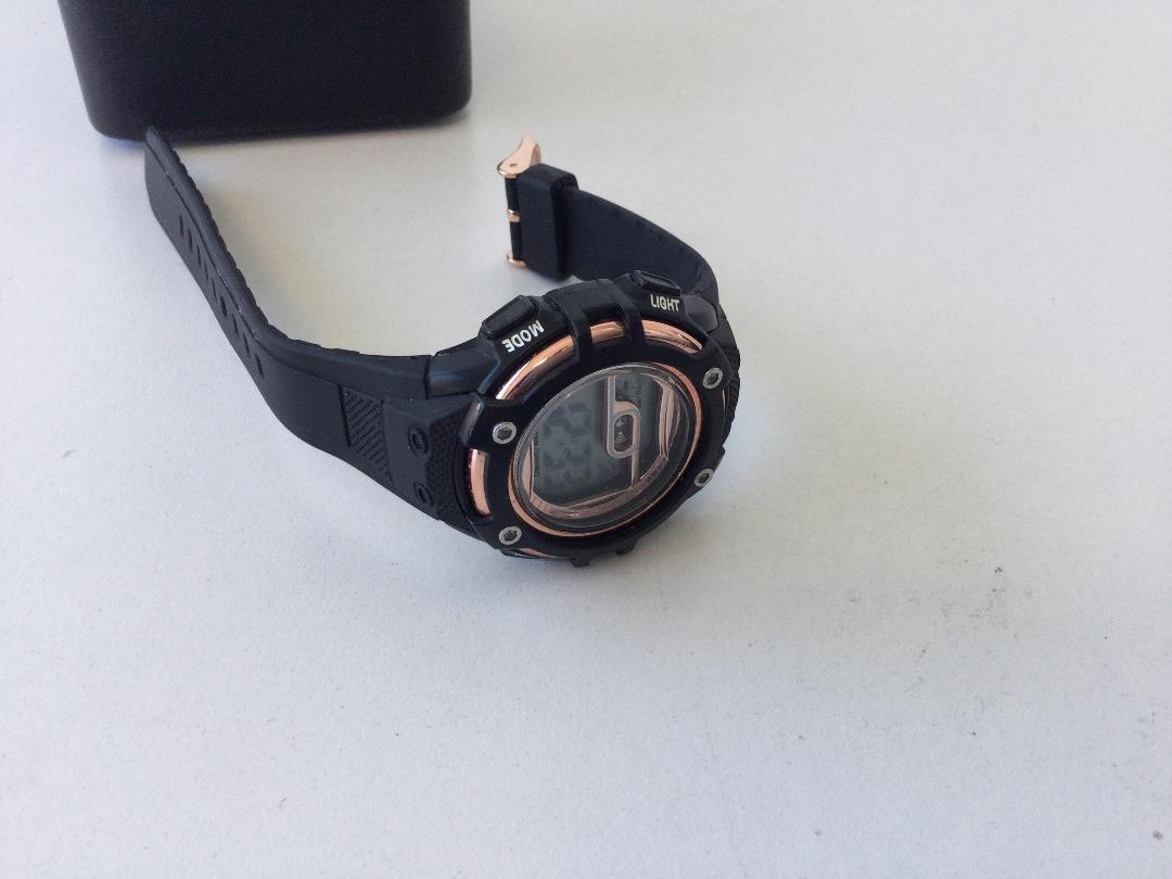 Photo '4' of Sports Watch