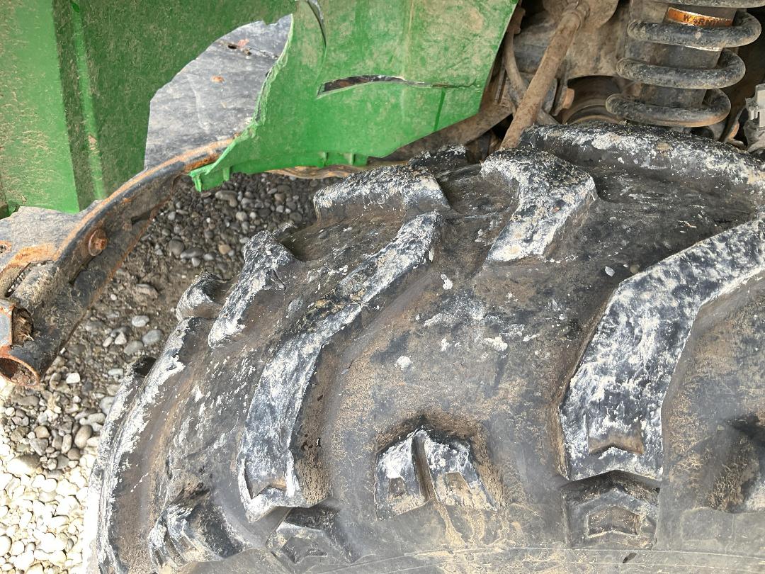 Photo '19' of John Deere side by side 4WD