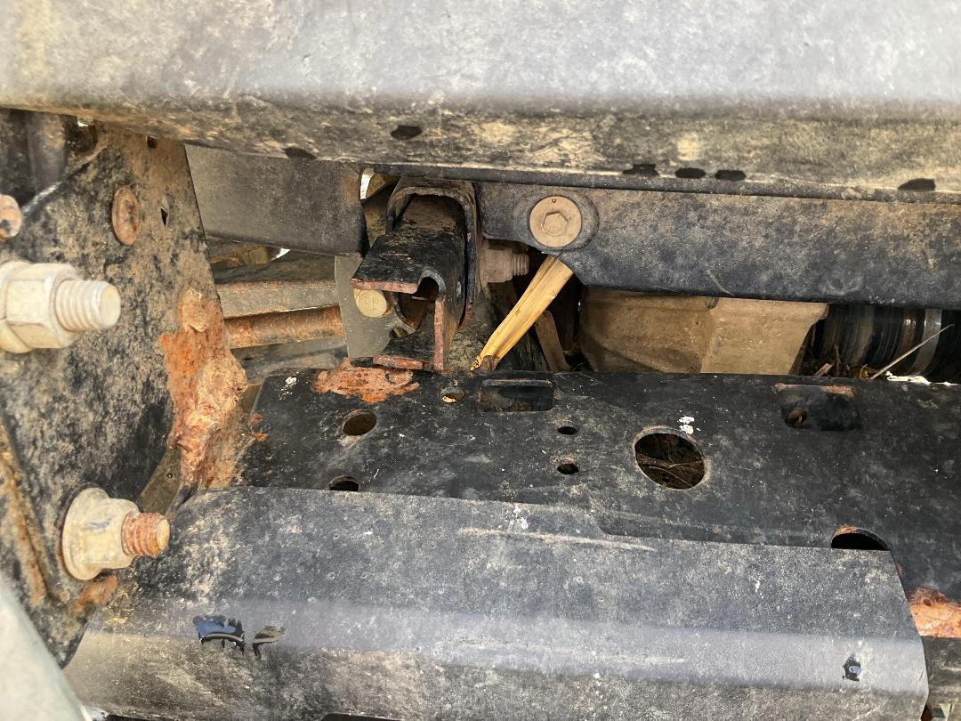 Photo '13' of John Deere side by side 4WD