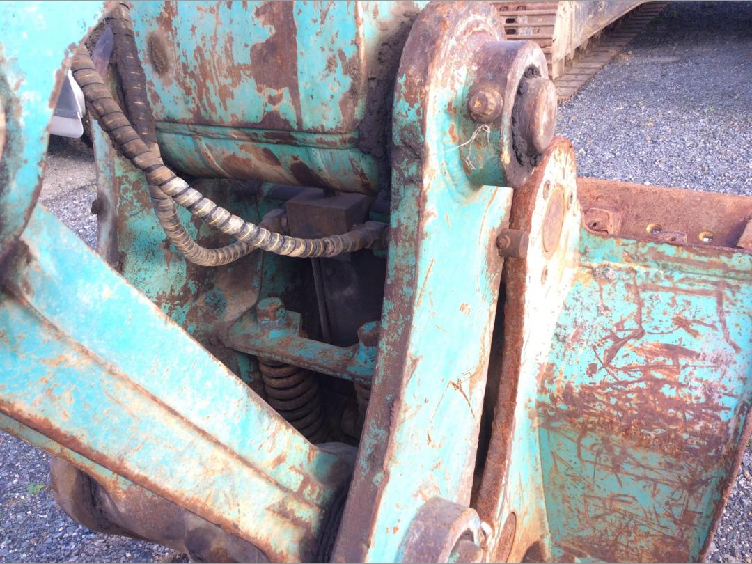 Photo '28' of KOBELCO SK200-6 Excavator Photo '28' of KOBELCO SK200-6 Excavator