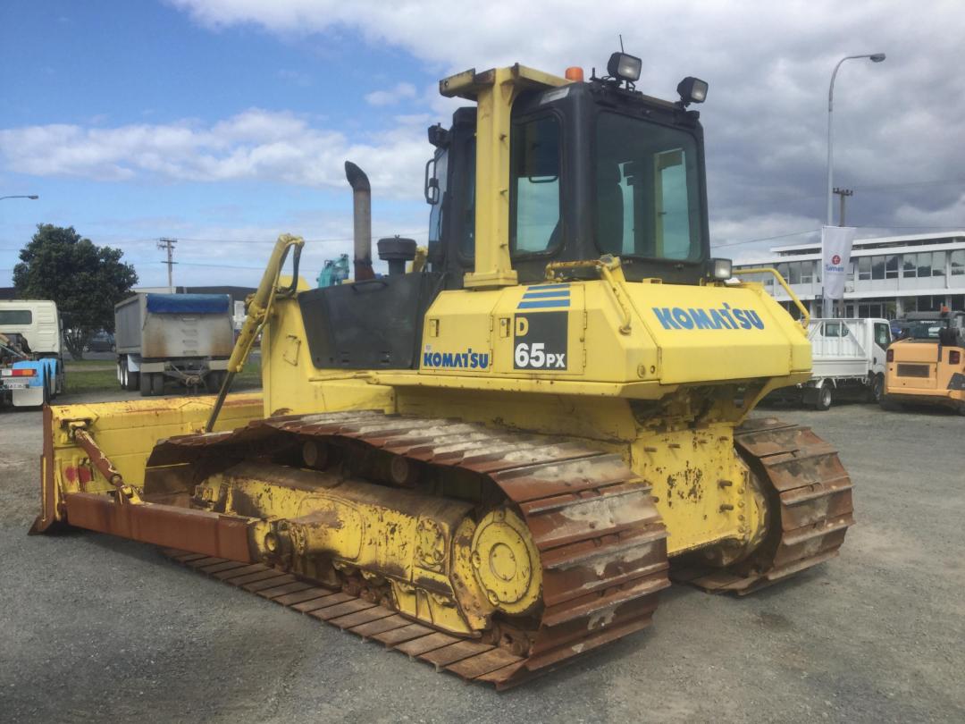 Photo '4' of Komatsu D65PX-15EO Bulldozer Photo '4' of Komatsu D65PX-15EO Bulldozer
