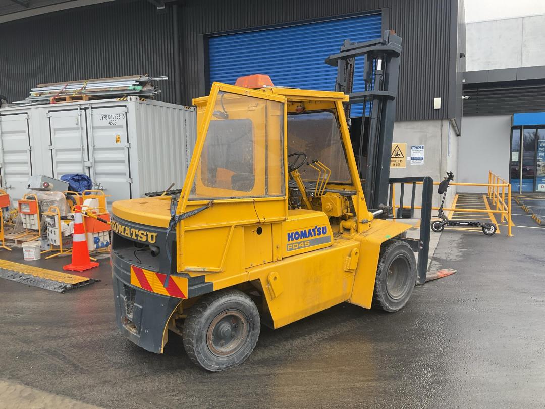 Photo '7' of Komatsu Forklift FD45 Forklift Photo '7' of Komatsu Forklift FD45 Forklift