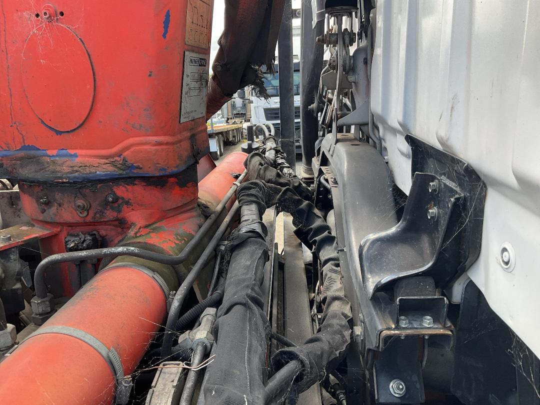 Photo '22' of 2008 Palfinger PK10000