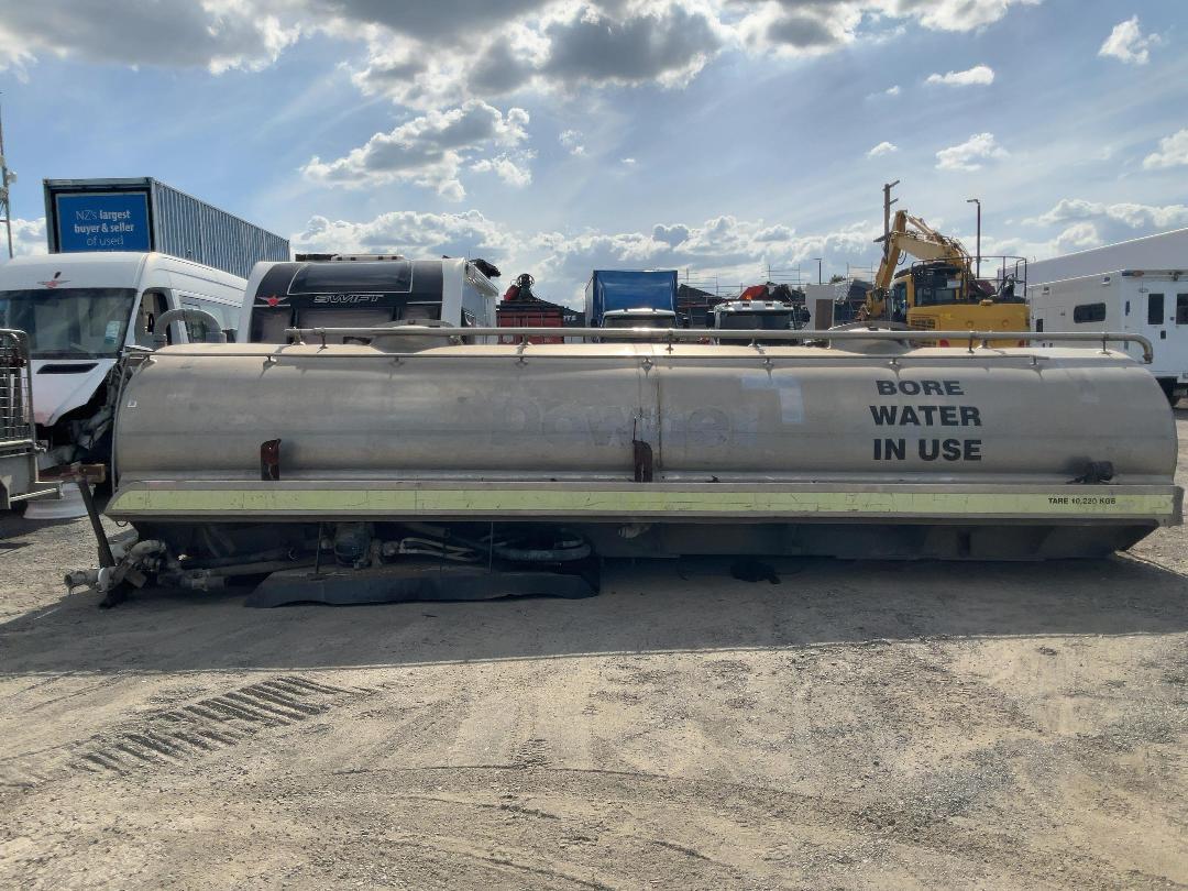 Photo '5' of 12,000L Holding Tank