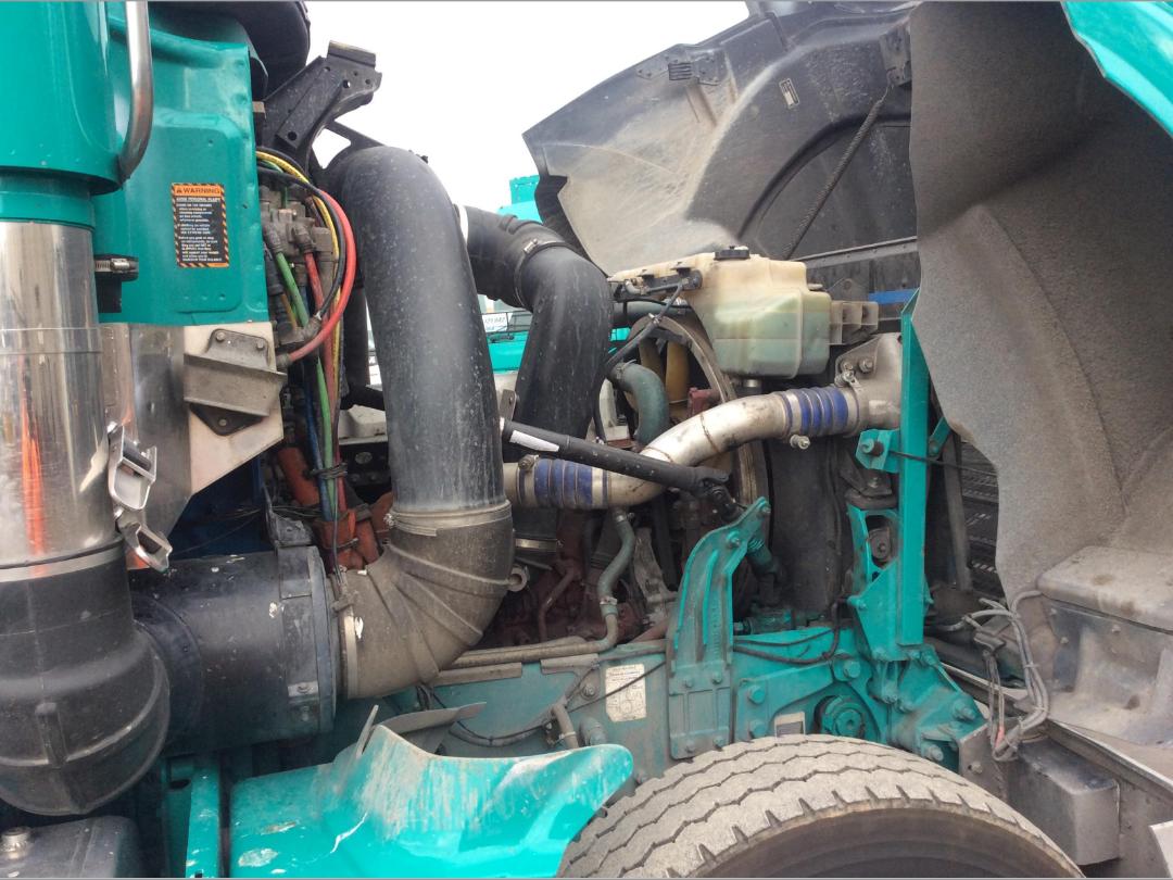 Photo '19' of MACK TRIDENT CMHT 6X4 TRACTOR Tractor-Unit Photo '19' of MACK TRIDENT CMHT 6X4 TRACTOR Tractor-Unit