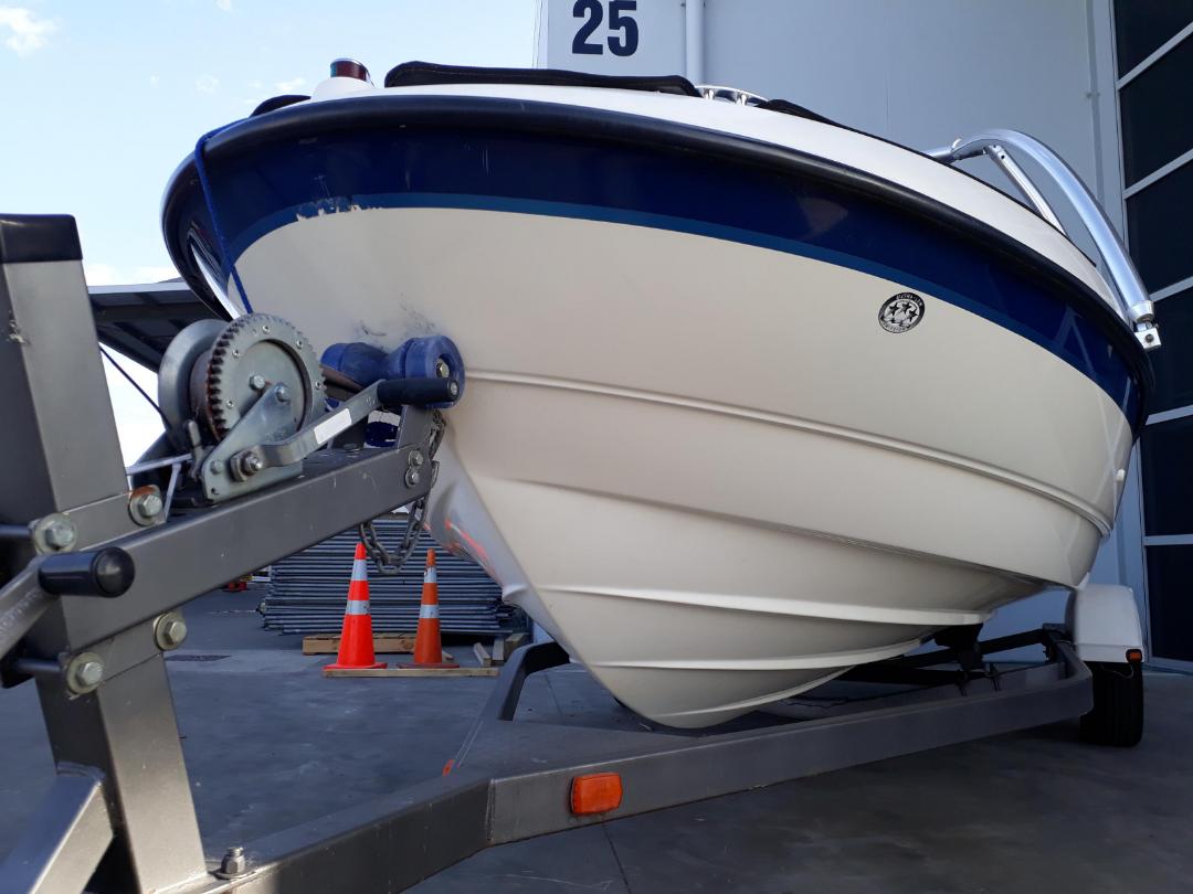 Photo '4' of W248M : 2004 Bayliner 205 Photo '4' of W248M : 2004 Bayliner 205