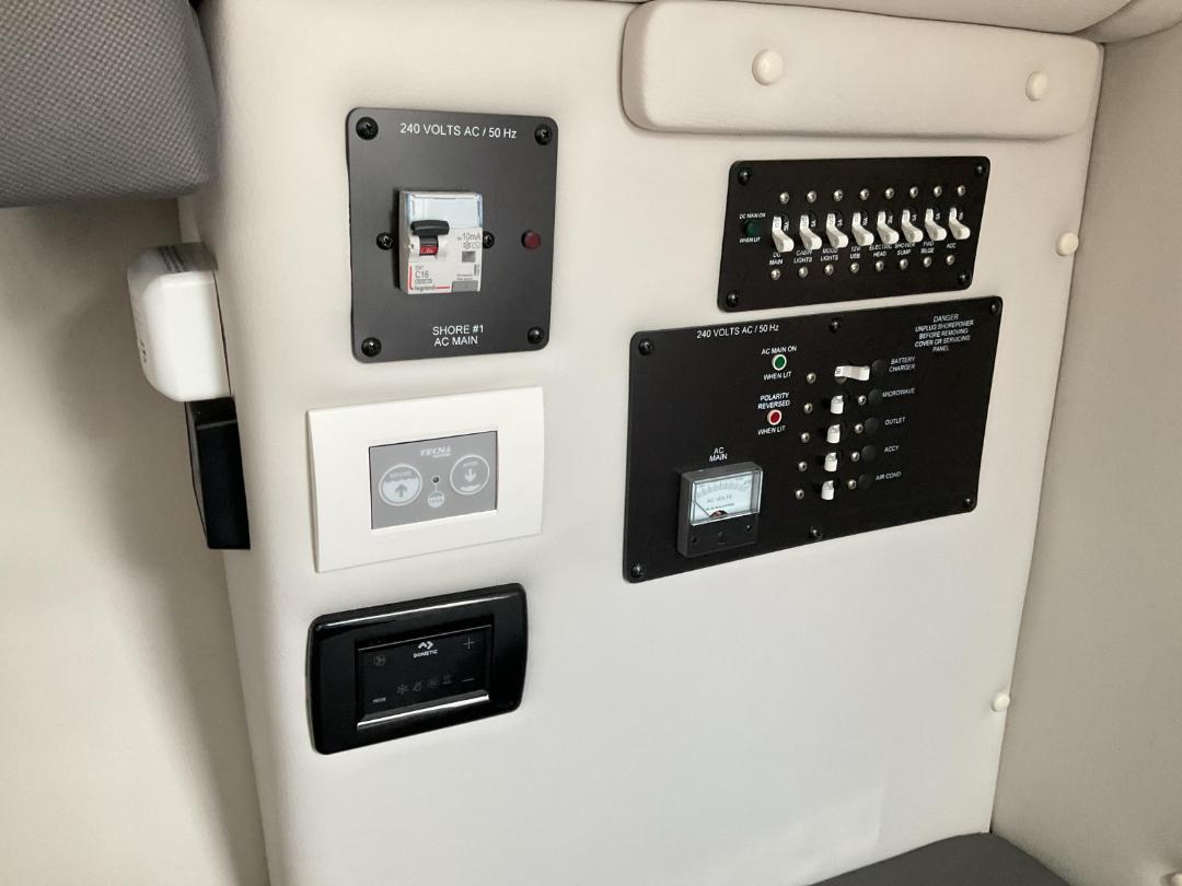 Photo '19' of 6D424 : 2024 Finseeker 245WA