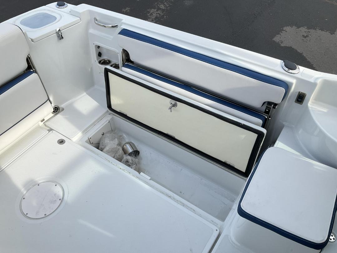 Photo '31' of 6D424 : 2024 Finseeker 245WA