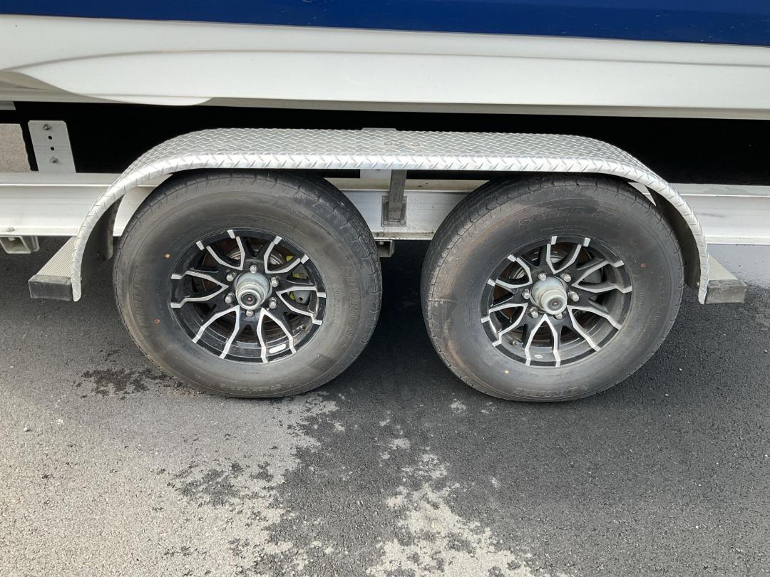 Photo '39' of 6D424 : 2024 Finseeker 245WA