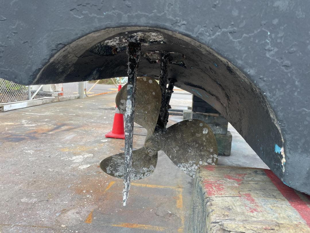 Photo '50' of 1990 Sea-Ray 330 Cabin Cruiser Photo '50' of 1990 Sea-Ray 330 Cabin Cruiser