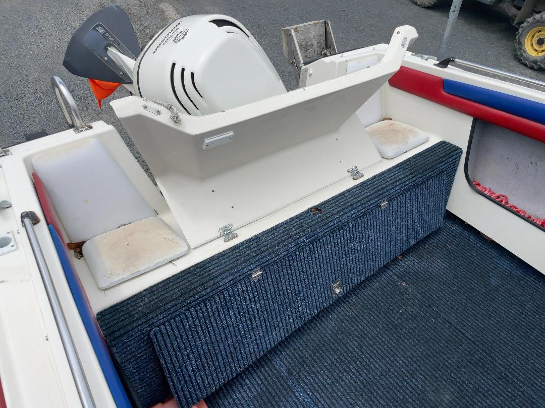 Photo '10' of 603T3 : 1988 Cresta Craft 5.3 Photo '10' of 603T3 : 1988 Cresta Craft 5.3