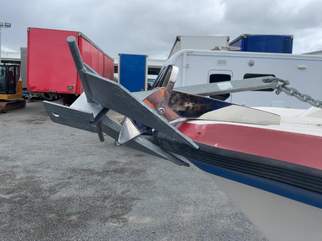 Photo '32' of 603T3 : 1988 Cresta Craft 5.3 Photo '32' of 603T3 : 1988 Cresta Craft 5.3