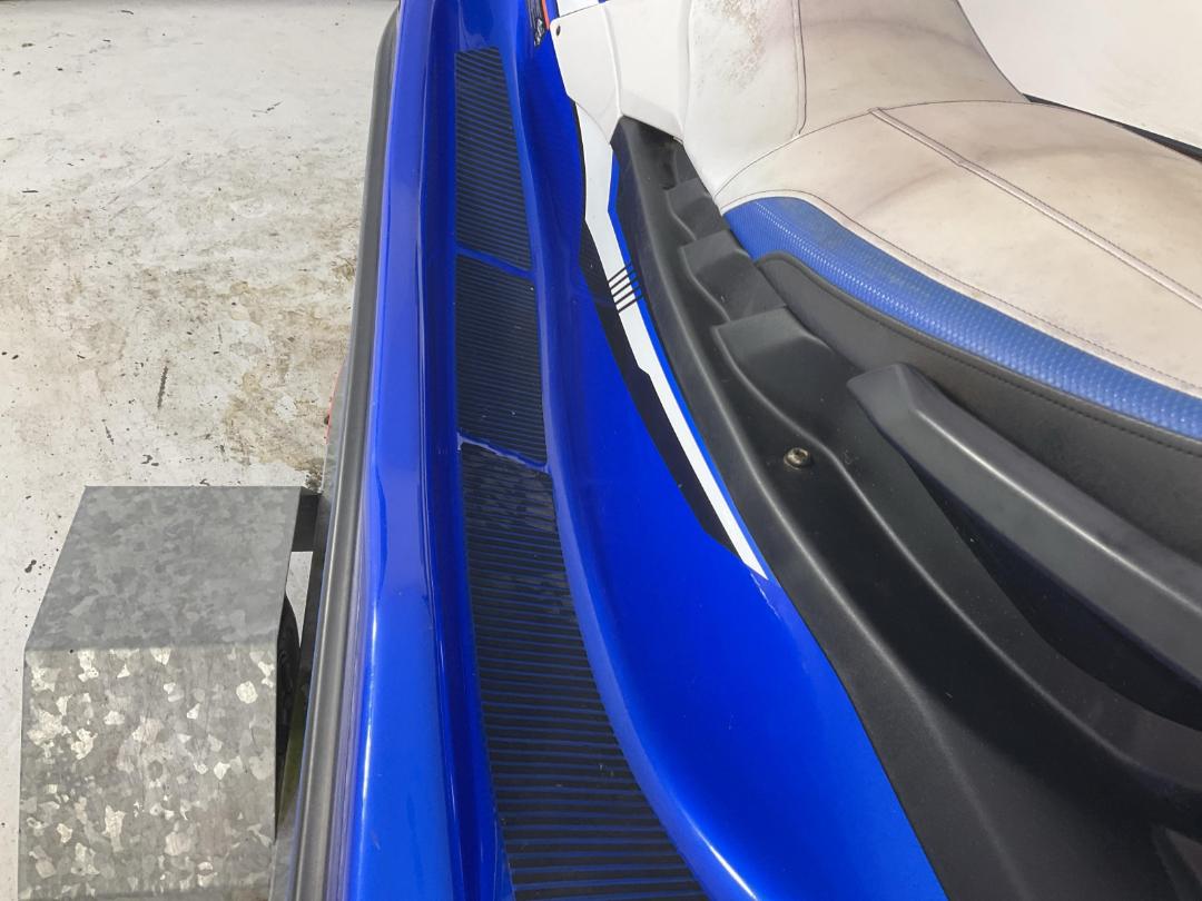 Photo '22' of 9F587 : 2018 Yamaha EX Wave runner Photo '22' of 9F587 : 2018 Yamaha EX Wave runner