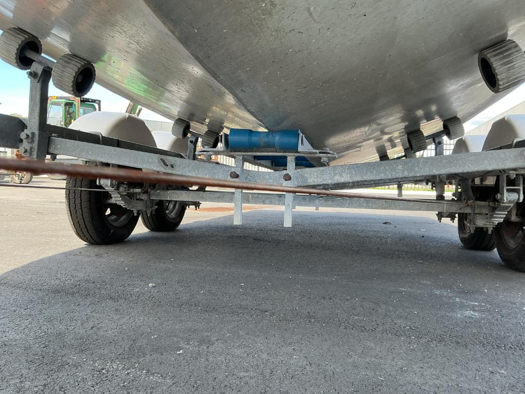Photo '11' of 95H53 : Ali Craft Boat with Tandem Axle Trailer Photo '11' of 95H53 : Ali Craft Boat with Tandem Axle Trailer