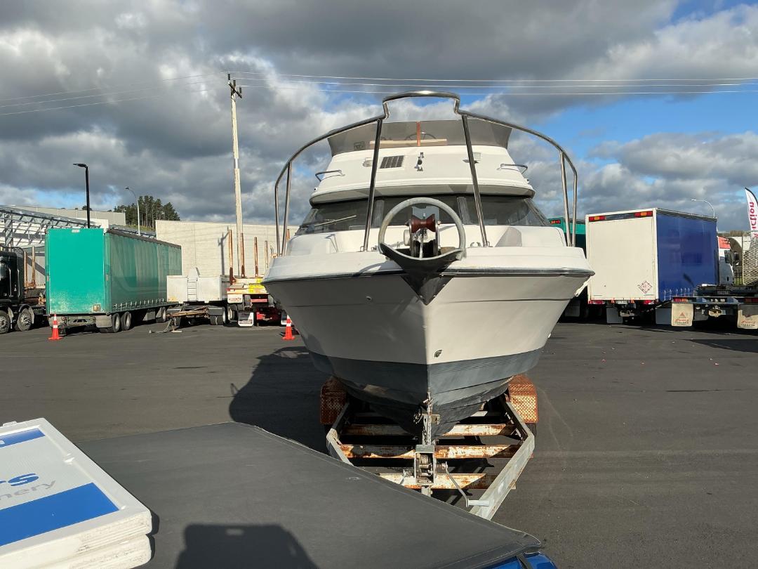 Photo '8' of LE990 : 1989 Bayliner 2556 Ciera Photo '8' of LE990 : 1989 Bayliner 2556 Ciera