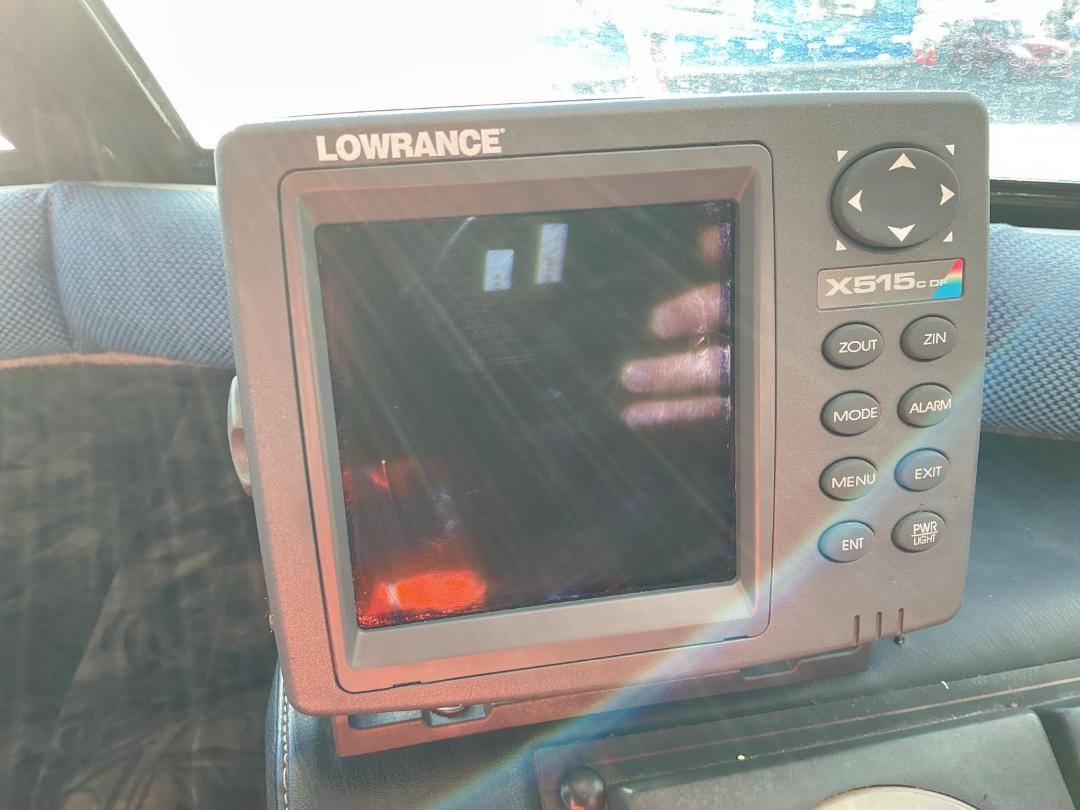 Photo '14' of LE990 : 1989 Bayliner 2556 Ciera Photo '14' of LE990 : 1989 Bayliner 2556 Ciera