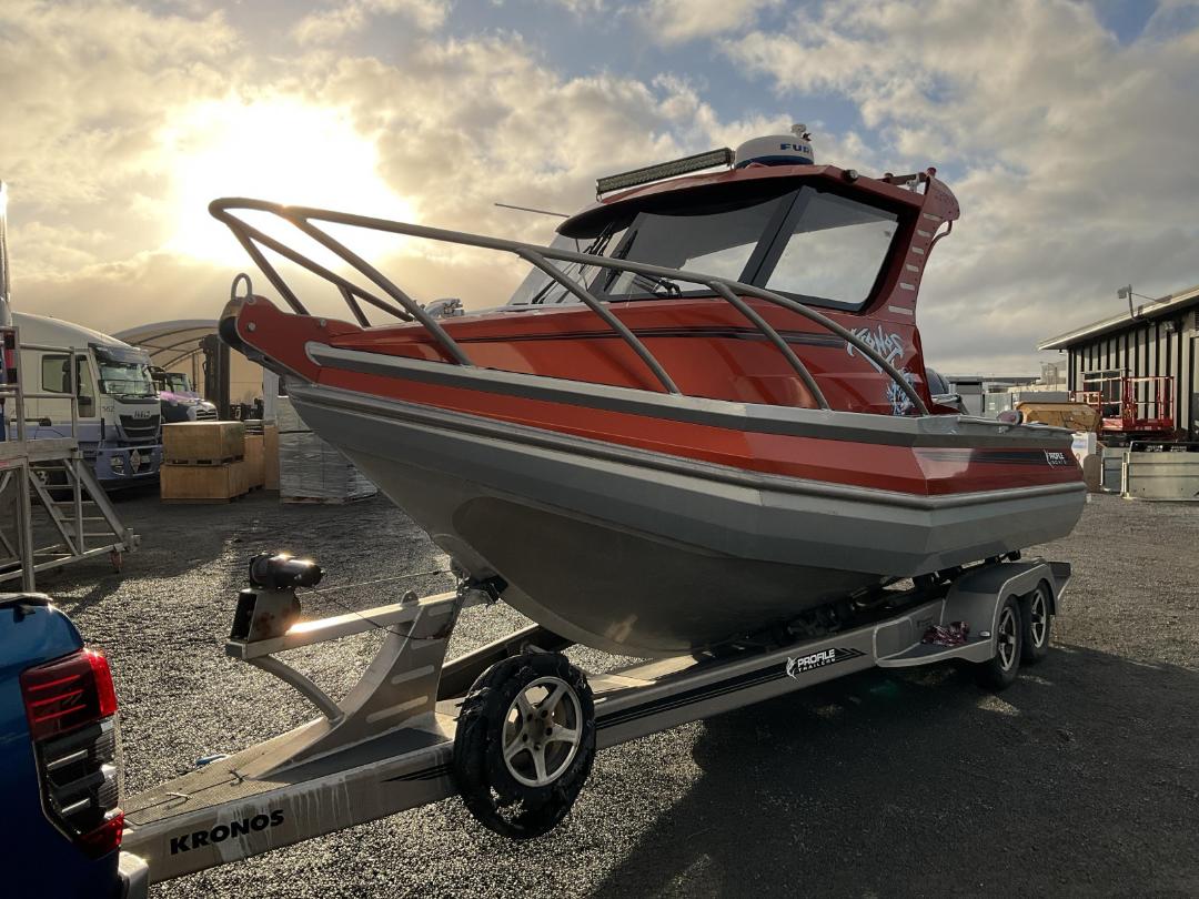 Photo '7' of 2014 1000 Profile Boats 635H with trailer