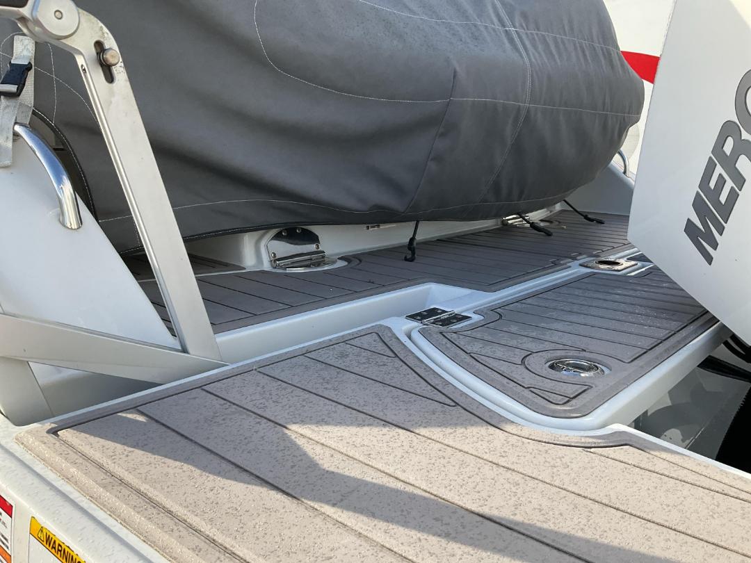 Photo '6' of  2024 Crownline 280CRX