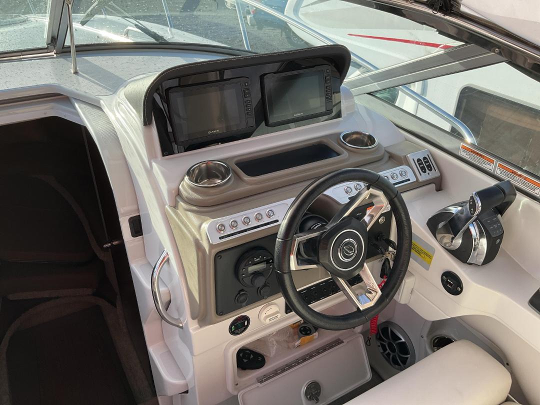 Photo '17' of  2024 Crownline 280CRX