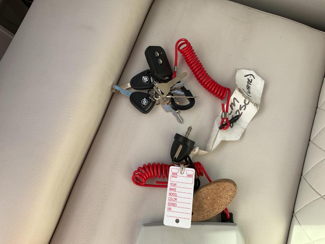 Photo '22' of  2024 Crownline 280CRX