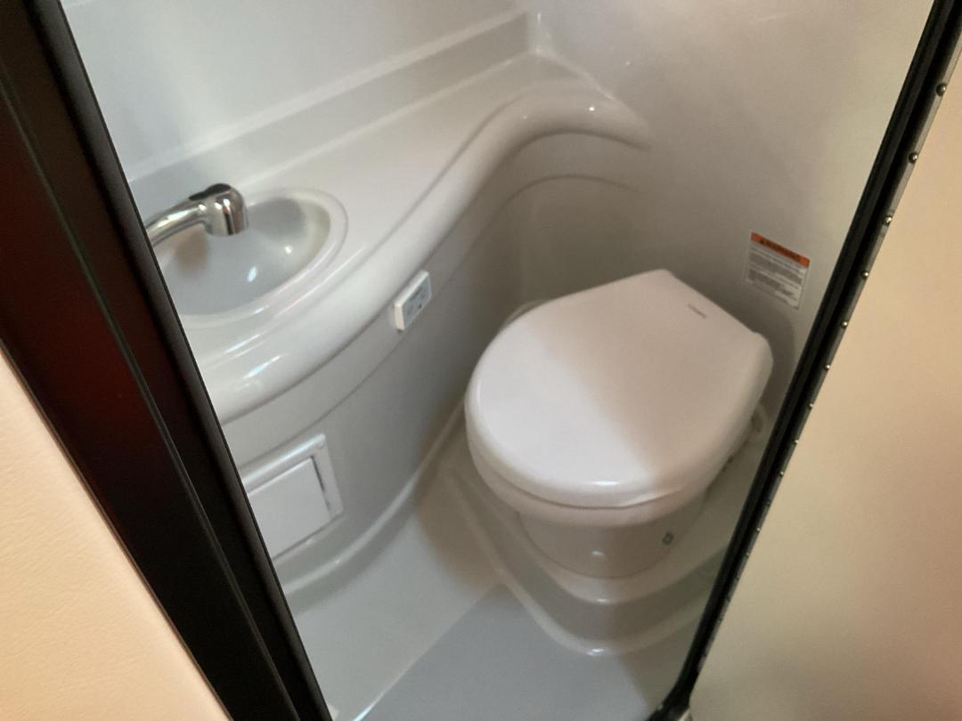 Photo '31' of  2024 Crownline 280CRX