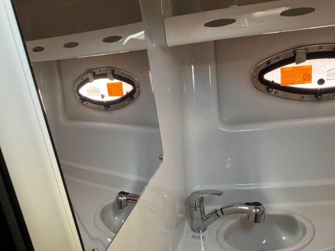 Photo '32' of  2024 Crownline 280CRX