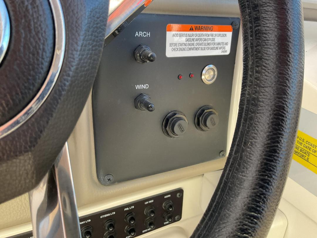 Photo '40' of  2024 Crownline 280CRX