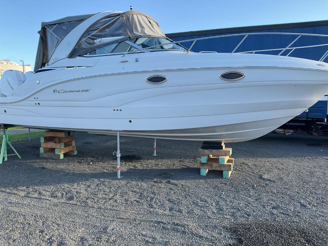 Photo '46' of  2024 Crownline 280CRX