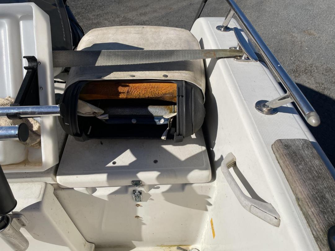 Photo '13' of F718N: Boat & Trailer Photo '13' of F718N: Boat & Trailer