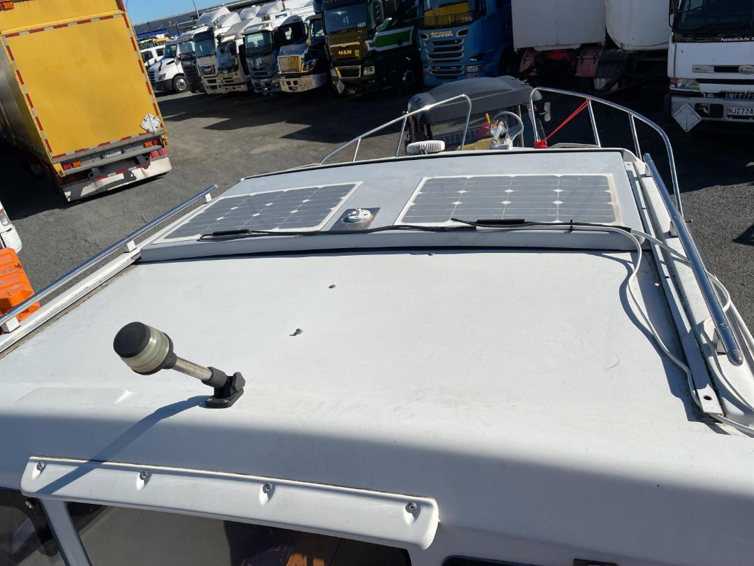 Photo '24' of F718N: Boat & Trailer Photo '24' of F718N: Boat & Trailer