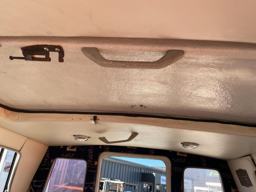 Photo '38' of F718N: Boat & Trailer Photo '38' of F718N: Boat & Trailer