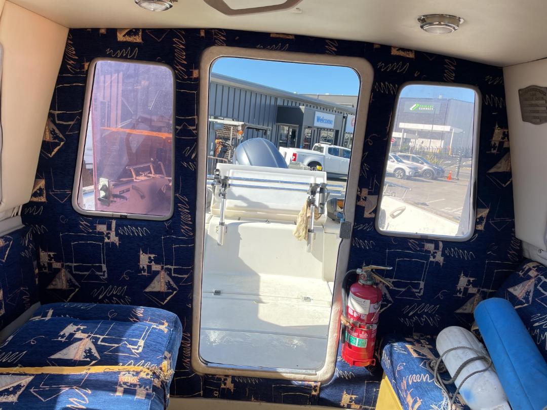 Photo '39' of F718N: Boat & Trailer Photo '39' of F718N: Boat & Trailer