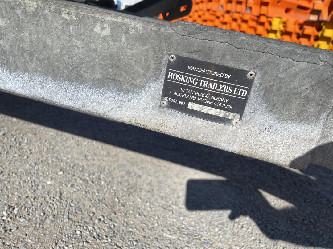 Photo '46' of F718N: Boat & Trailer Photo '46' of F718N: Boat & Trailer