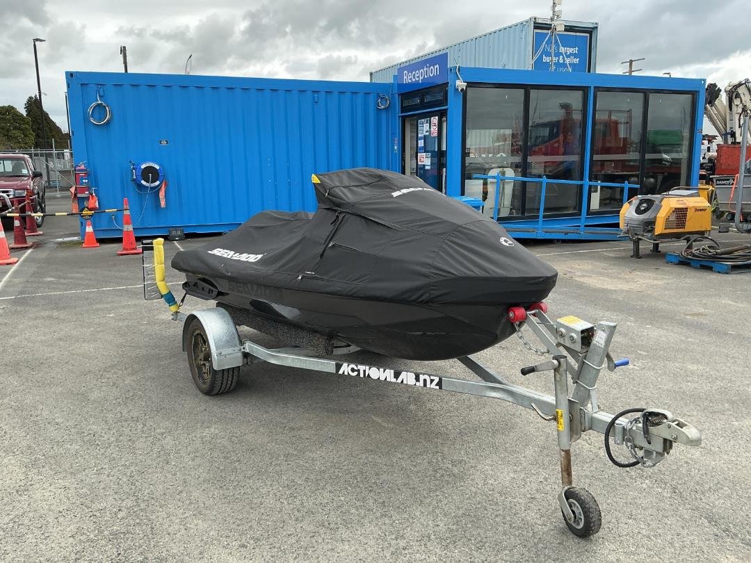 Photo '2' of 471D7 : 2022 Seadoo RXT X RS Jetski and Trailer Photo '2' of 471D7 : 2022 Seadoo RXT X RS Jetski and Trailer