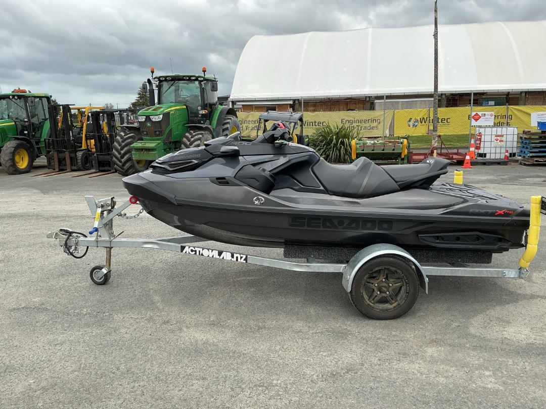 Photo '7' of 471D7 : 2022 Seadoo RXT X RS Jetski and Trailer Photo '7' of 471D7 : 2022 Seadoo RXT X RS Jetski and Trailer