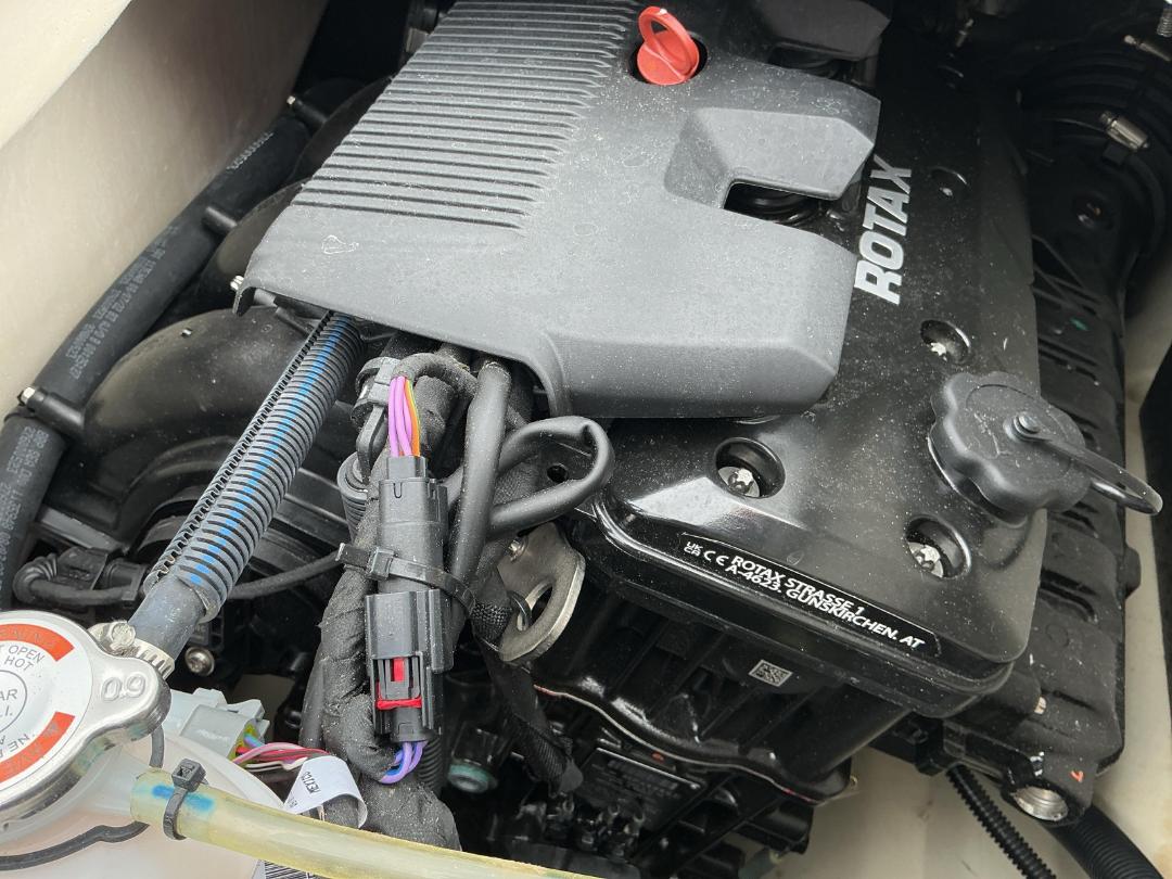 Photo '12' of 471D7 : 2022 Seadoo RXT X RS Jetski and Trailer Photo '12' of 471D7 : 2022 Seadoo RXT X RS Jetski and Trailer