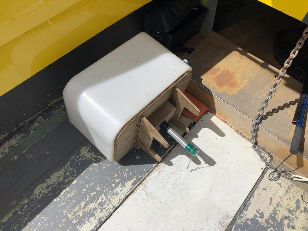 Photo '20' of 77P63 : 1986 Haines Hunter V16