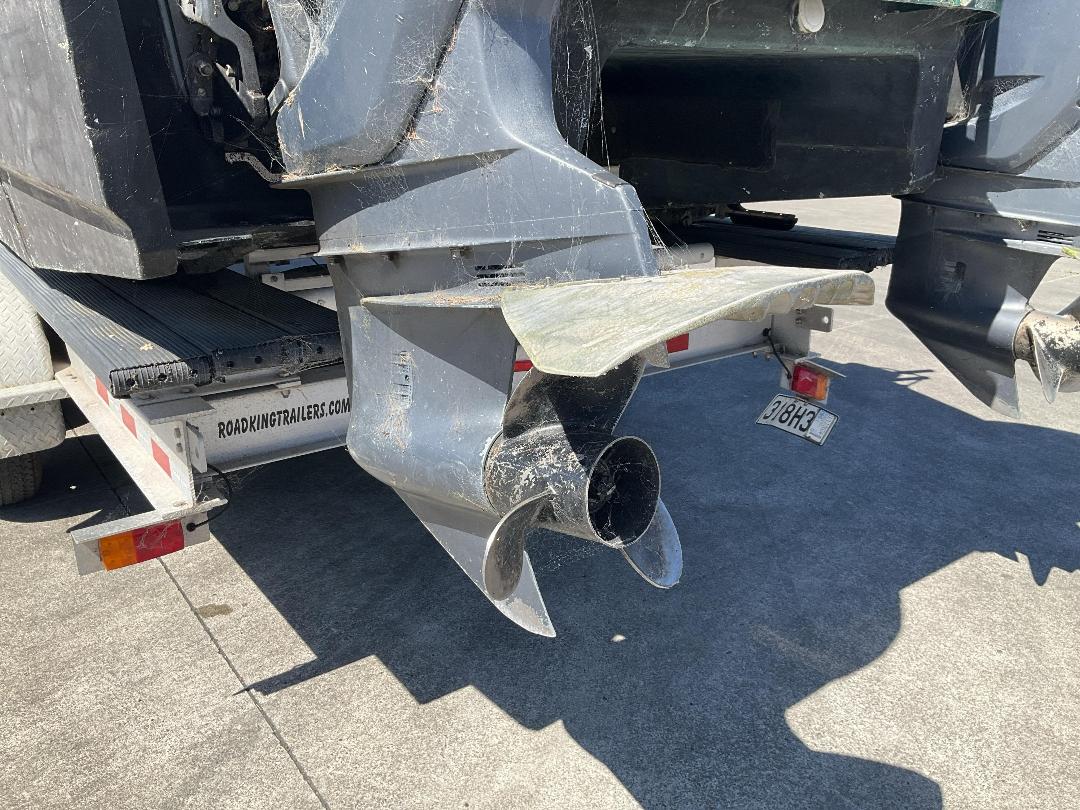 Photo '18' of 318H3 : 2003 Shark Cat 5700 Photo '18' of 318H3 : 2003 Shark Cat 5700