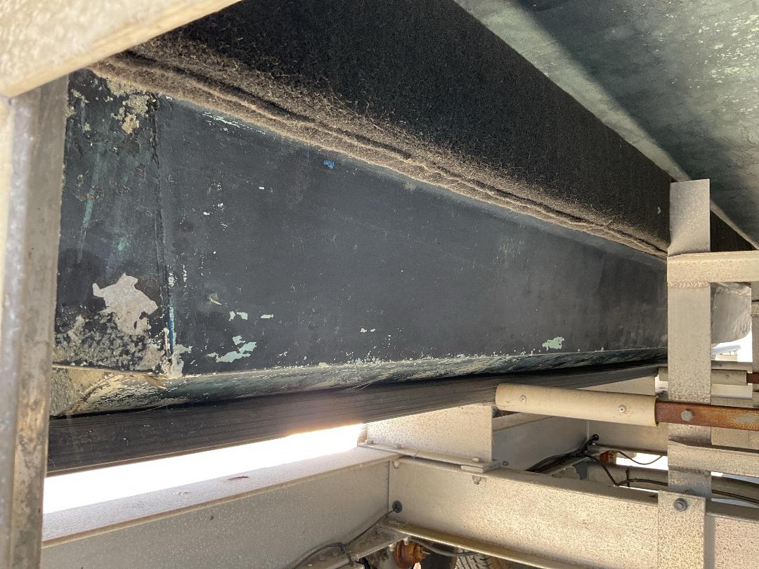 Photo '19' of 318H3 : 2003 Shark Cat 5700 Photo '19' of 318H3 : 2003 Shark Cat 5700