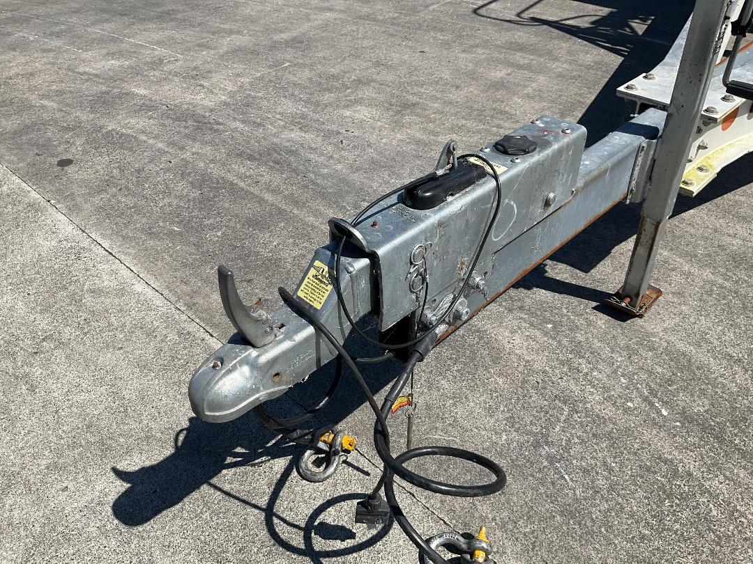 Photo '28' of 318H3 : 2003 Shark Cat 5700 Photo '28' of 318H3 : 2003 Shark Cat 5700