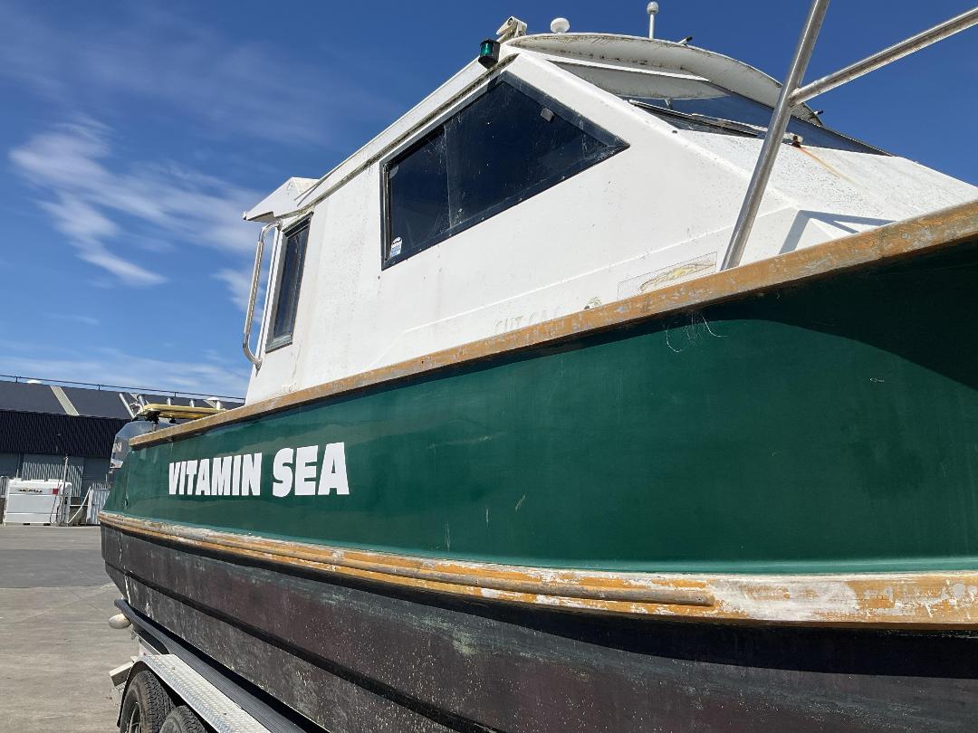 Photo '16' of 318H3 : 2003 Shark Cat 5700 Photo '16' of 318H3 : 2003 Shark Cat 5700