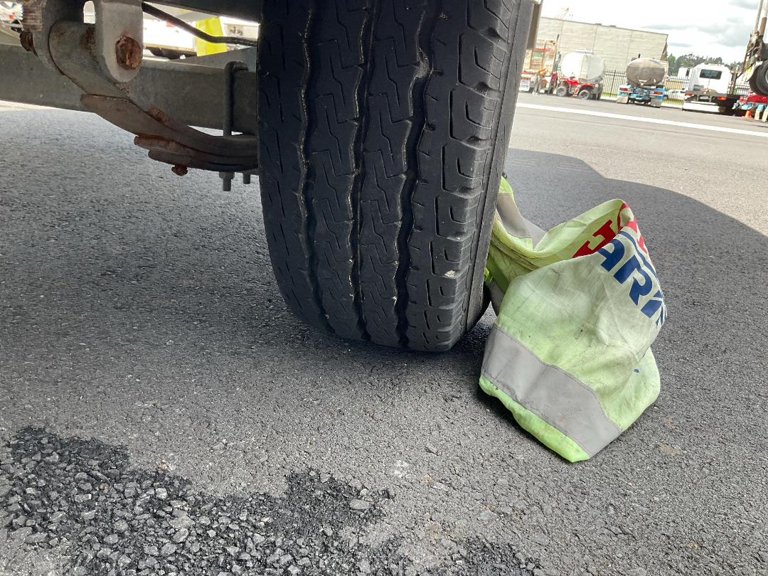 Photo '21' of P459Z : 2007 TRAILER BOAT Photo '21' of P459Z : 2007 TRAILER BOAT